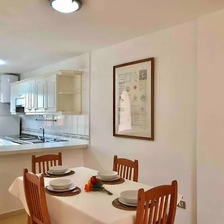 Apartment Luminoso Apartamento Con Piscina Y Parking *